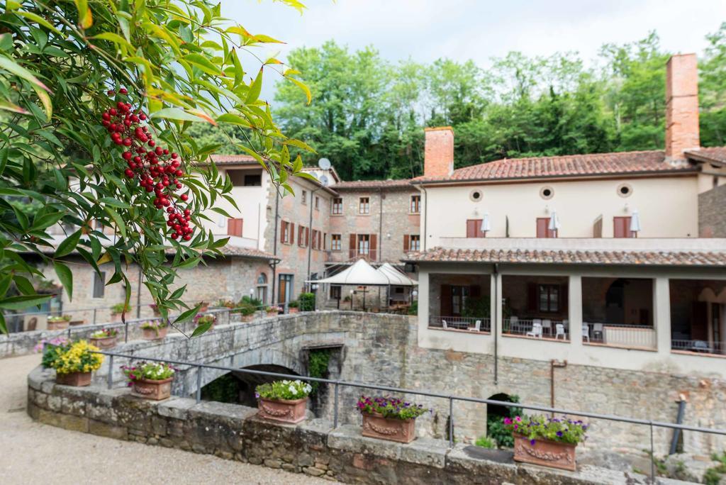 Residence Ristorante La Ferriera Loro Ciuffenna Exterior photo